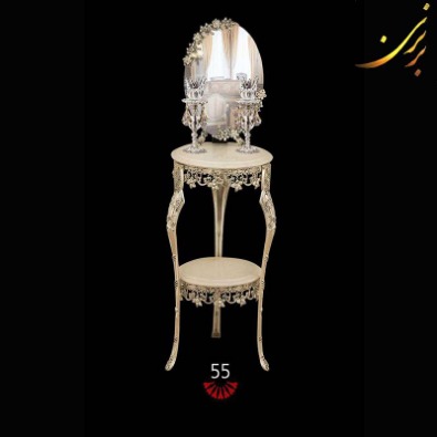 آینه و شمعدان